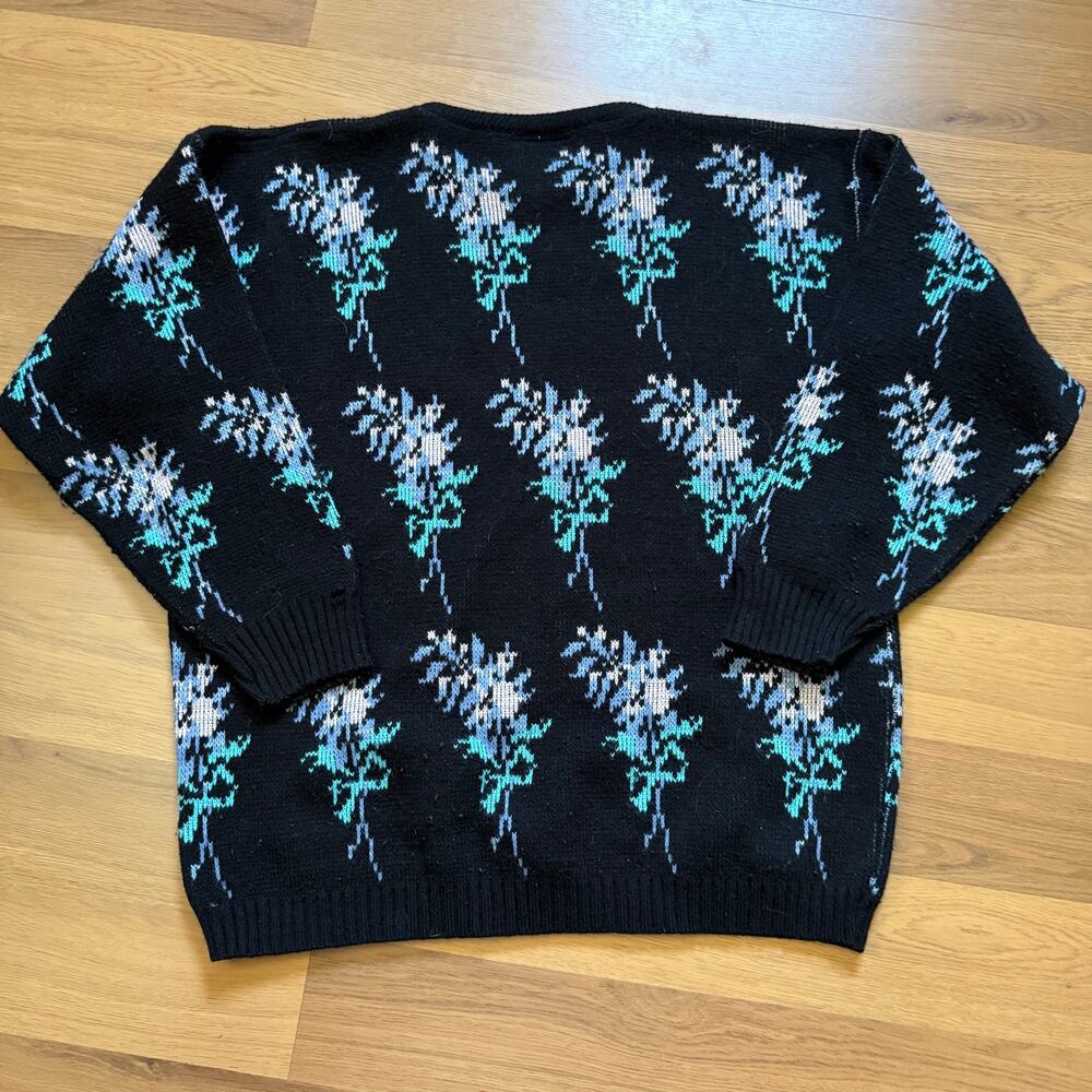 Women's Vintage 80's Kate Collins Black Floral Knit Pullover Crewneck Sweater S - Picture 6 of 8